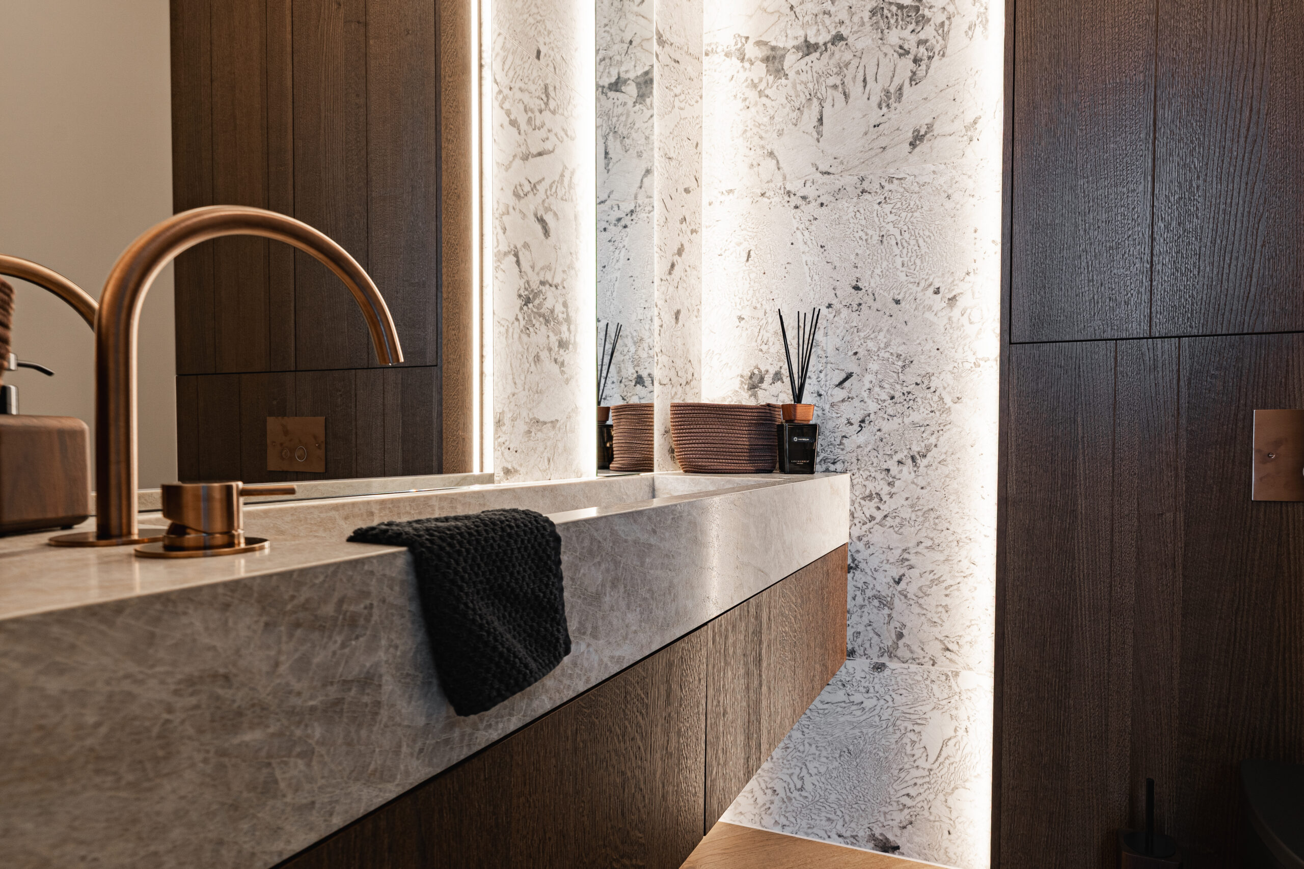 Vonios baldų gamyba pagal užsakymą