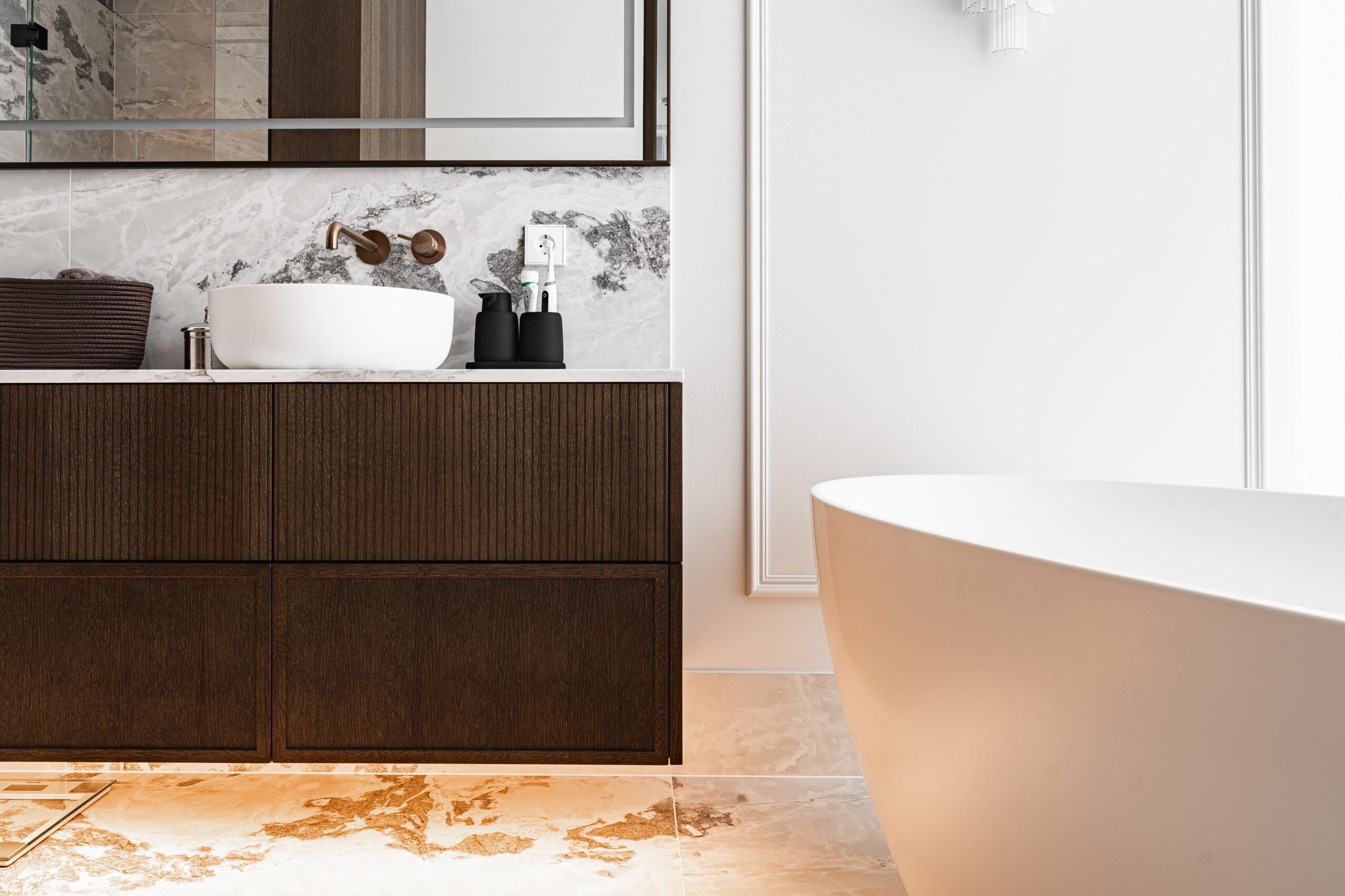 Nestandartiniai vonios baldai